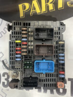 Блок запобіжників Peugeot Citroen BSM AB1-00 9677987180