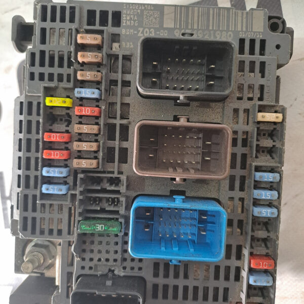 Блок запобіжників Peugeot Citroеn bsm z03 9674921980