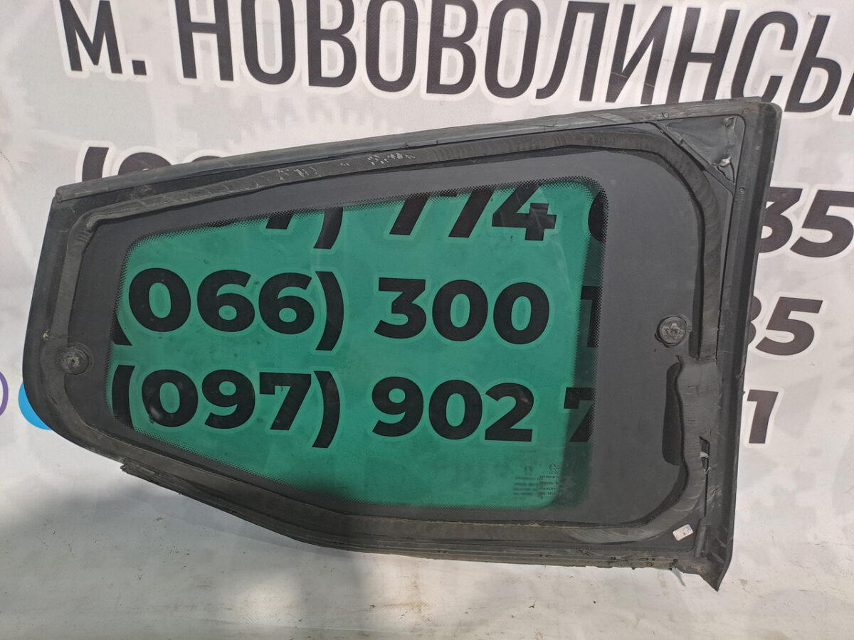 Скло кузовне заднє ліве Peugeot 5008 маркування DOT24M34AS3 - Зображення 3
