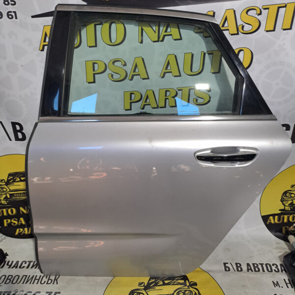 Дверка задня ліва Citroеn C4 Picasso II колір EZRC