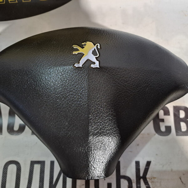 Подушка безопасности в руль Airbag Peugeot 96445891ZD