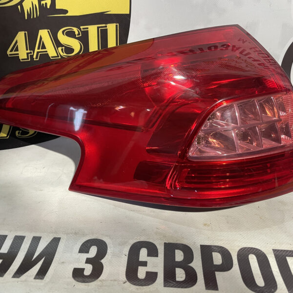Ліхтар стоп задній лівий citroen C5 III X7 універсал 08-11