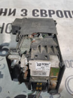 Блок запобіжників акумулятора Citroёn Peugeot 9666527580