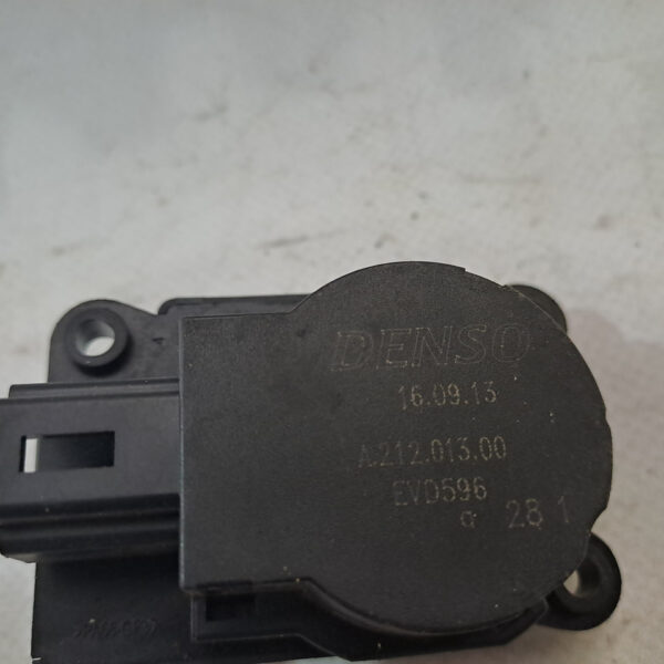 Моторчик заслінки пічки Citroёn A21201300