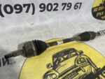 Піввісь Привід ліва Renault Megane III Scenic III Fluence 1.6 16V 6МТ 8200725499