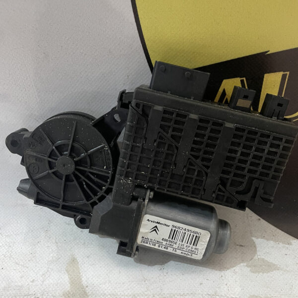 Моторчик склопідйомника переднього лівого CITROEN C4 PICASSO 1 2006-2013