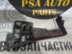 Кронштейн (кріплення) переднього бампера лівий Citroёn C4 Picasso Grand Picasso I 9654195980