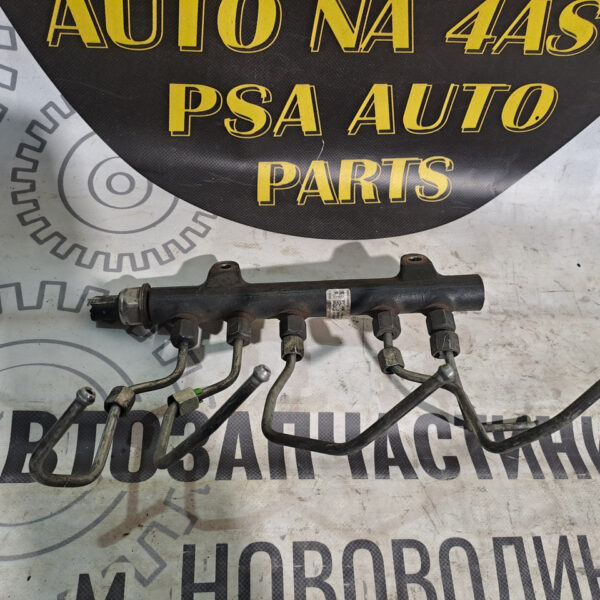 Паливна рейка з датчиком 1.6 HDi (9H05) Peugeot Citroёn 9684753080