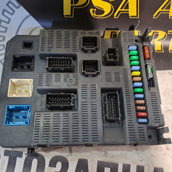 Блок BSI2004P02-00 Peugeot 308 9663798180