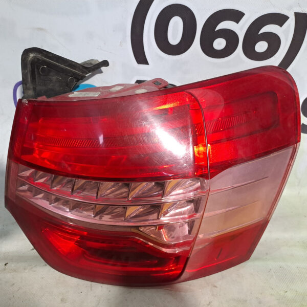 Стоп (ліхтар) задній правий (СЕДАН) Citroёn C5 9681063680