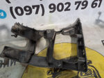 Кронштейн заднього бампера правий Citroen c5 9681049880
