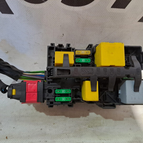 Блок запобіжників Citroёn Peugeot MFRH ECO V01 9806192580