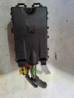Блок запобіжників Citroen Peugeot MFRH ECO V01 9806192580 - Зображення 2