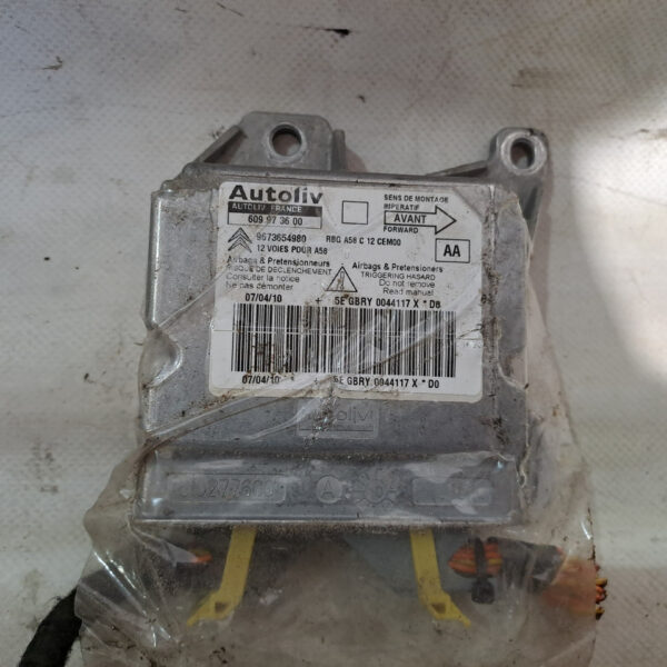 Датчик модуль подушки безпеки Citroen c3 9673654980