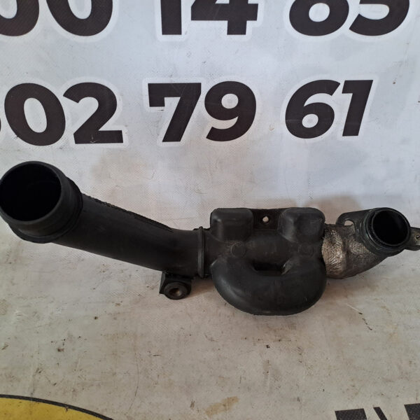 Патрубок турбіни (турбіна - радіатор інтеркулера) 1.6 HDi E4 Peugeot Citroёn 9653778480