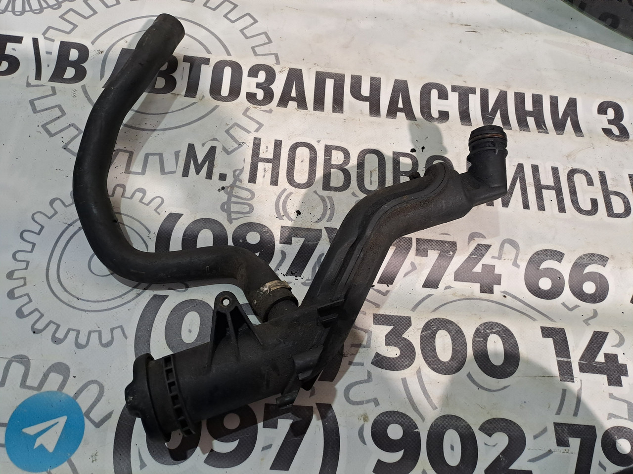 Горловина маслозаливна 2.0 HDi (D4204T) Peugeot Citroen 9654733980 Горловина маслозаливна 2.0 HDi (D4204T) Peugeot Citroen 9654733980
