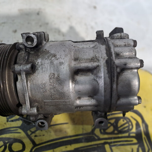 Компресор кондиціонера Peugeot Citroen 1.6 HDi 9651911480