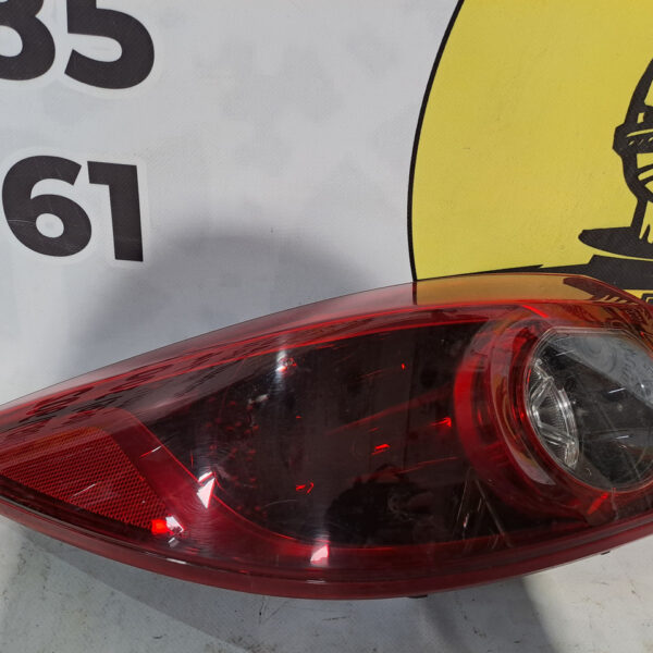 Стоп ліхтар лівий Mazda 3 BM 2013-2018 СЕДАН