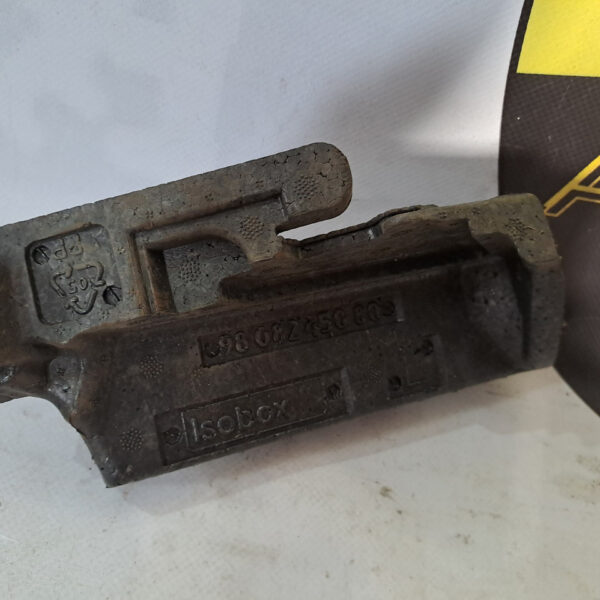 Ущільнувач лівий шумоізоляція PEUGEOT 308 II T9 9808245080