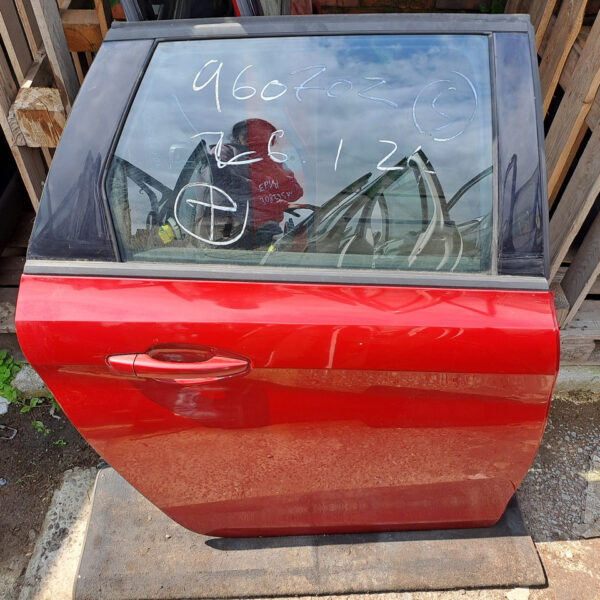 Дверка задня права Peugeot 308 (T9) колір EPYD 2016