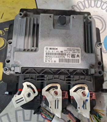 Блок керування двигуном Citroen Peugeot 1.6 HDI 9666729580 9677031180