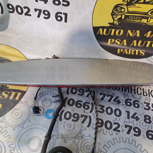 Спойлер докладка кришки багажника Citroen c4 Grand picasso 9654435580 EZRC