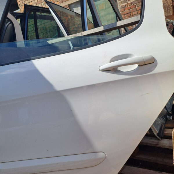 Двері задні ліві Peugeot 308 Пежо 308 2007-2013 хетчбек EWP