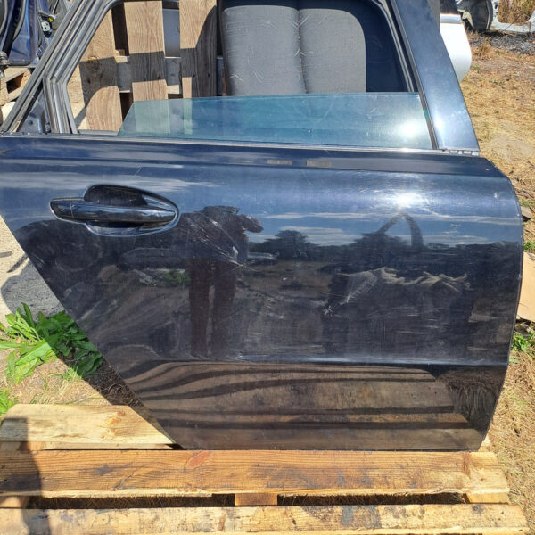 Двері задні праві Peugeot 508 Пежо 508 код фарби KTVD