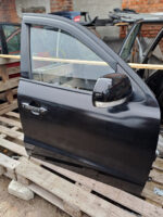 Дверка передня права дефект hyundai santa fe ii рестайлінг 2012 код фарби NKA