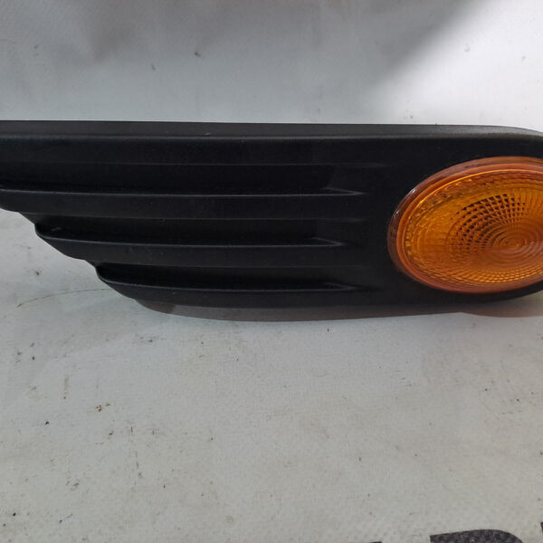 Накладка вказівник повороту правий Mini cooper r55 r56 2751504