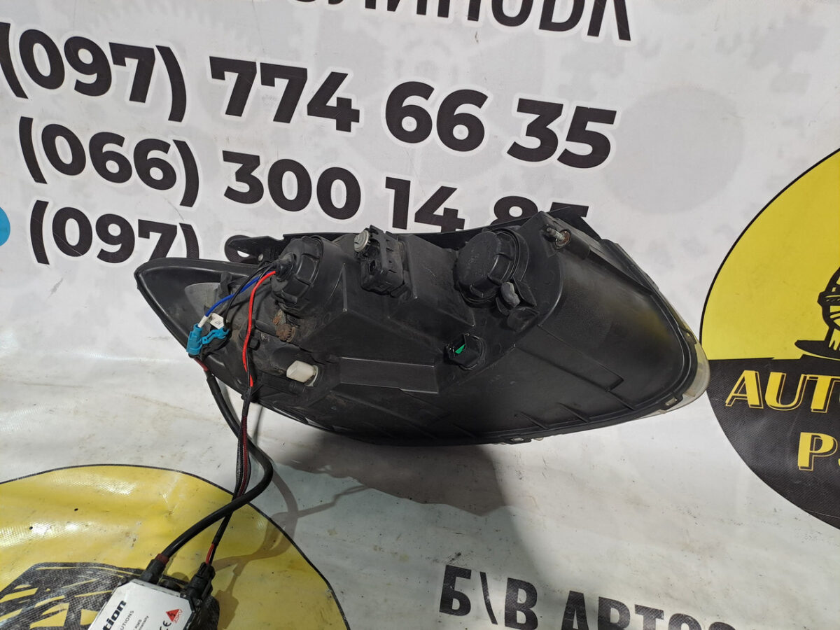 Фара передня ліва Hyundai Santa Fe 2006-2012 921012B025 - Зображення 3