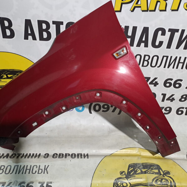 Крило переднє ліве Chevrolet Orlando код фарби GSC