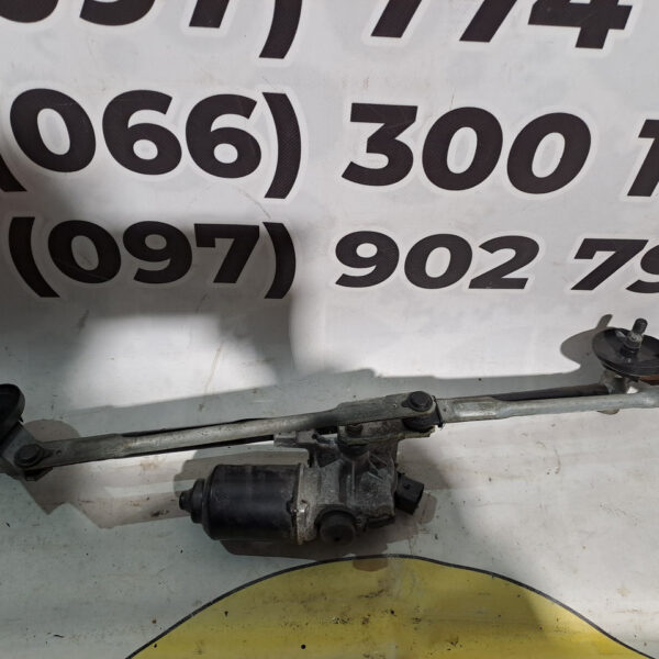 Трапеція двірників із моторчиком Kia Soul 98100-B2000