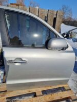 Двері передні праві Hyundai SANTA FE II 06-12 код фарби SLS