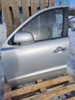 Двері передні ліві Hyundai SANTA FE 06-12 код фарби SLS