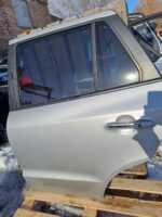 Двері задні ліві Hyundai SANTA FE 06-12 код фарби SLS