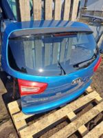 Кришка багажника Ляда Kia Sportage ІІІ код фарби 5B - Зображення 3