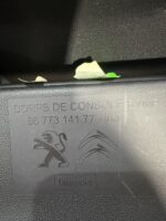 Підлокітник CITROEN C4 PICASSO II 9677314177 - Зображення 4