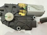Моторчик даху панорами люка kia sportage 4 2226116a - Зображення 2
