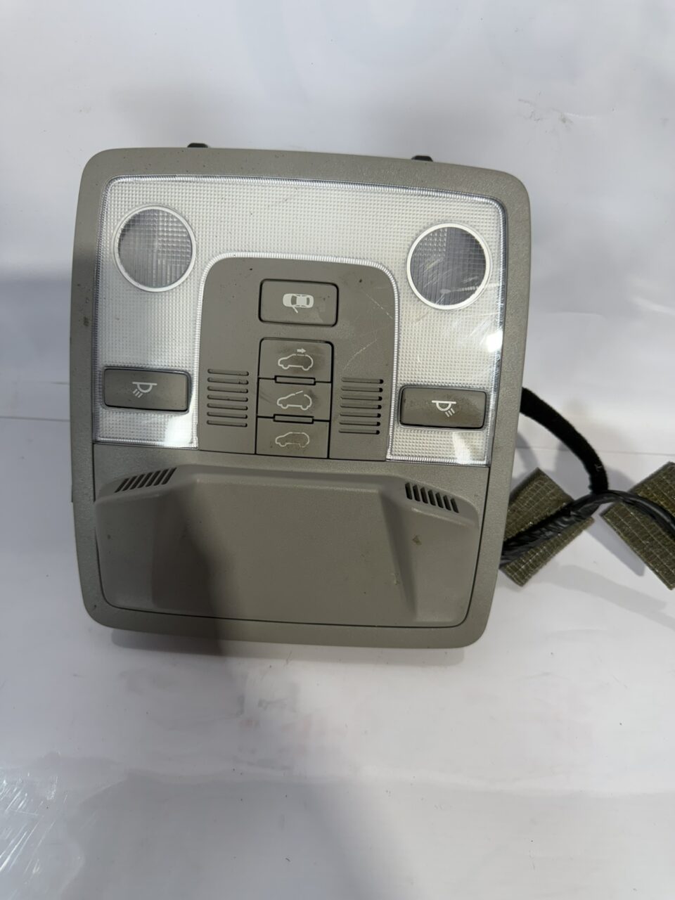 img_0232-1 Плафон салону KIA SPORTAGE III 92800-3u400 - Зображення 1