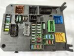 Блок запобіжників Citroen BSI Q03 9665547480 - Зображення 2