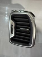 Дефлектор торпеди Kia Sportage 4 лівий 97480F1900